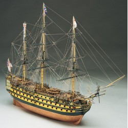 Victorym ship model kit Mantua 720